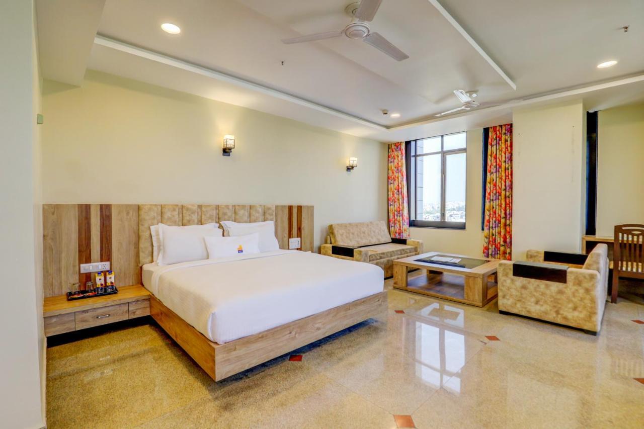 Hotel Shree Nanda Udaipur Dış mekan fotoğraf
